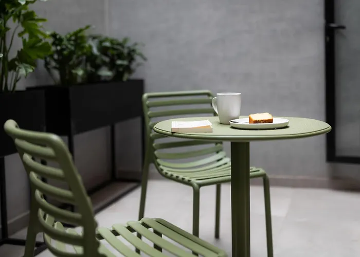 Outsite Roma Sur - Work, Connect, Explore Hotel