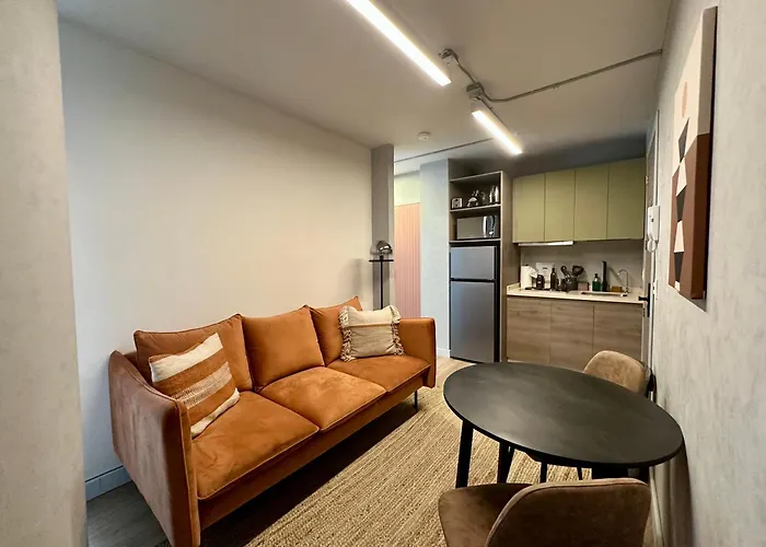Hotel Outsite Roma Sur - Work, Connect, Explore