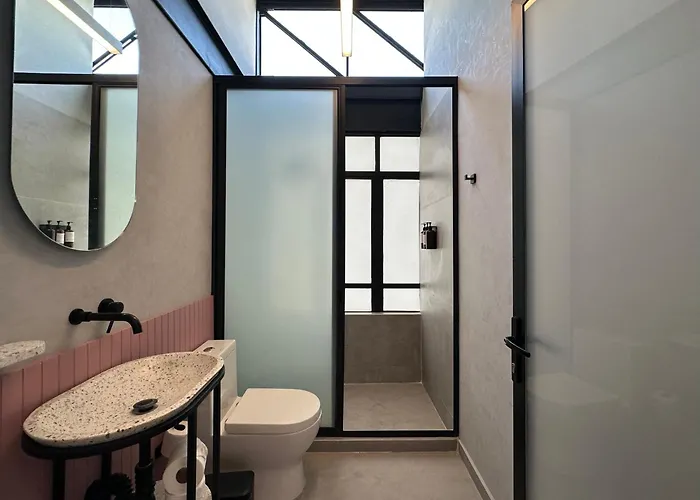 Hotel Outsite Roma Sur - Work, Connect, Explore